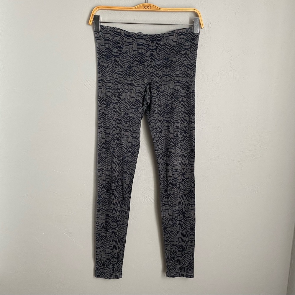 Printed Leggings Gray and Black